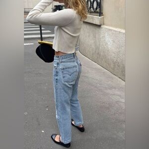 Vintage Levi’s Lightwash High Waist Straight Leg 90s Streetwear Classic 551 Jean